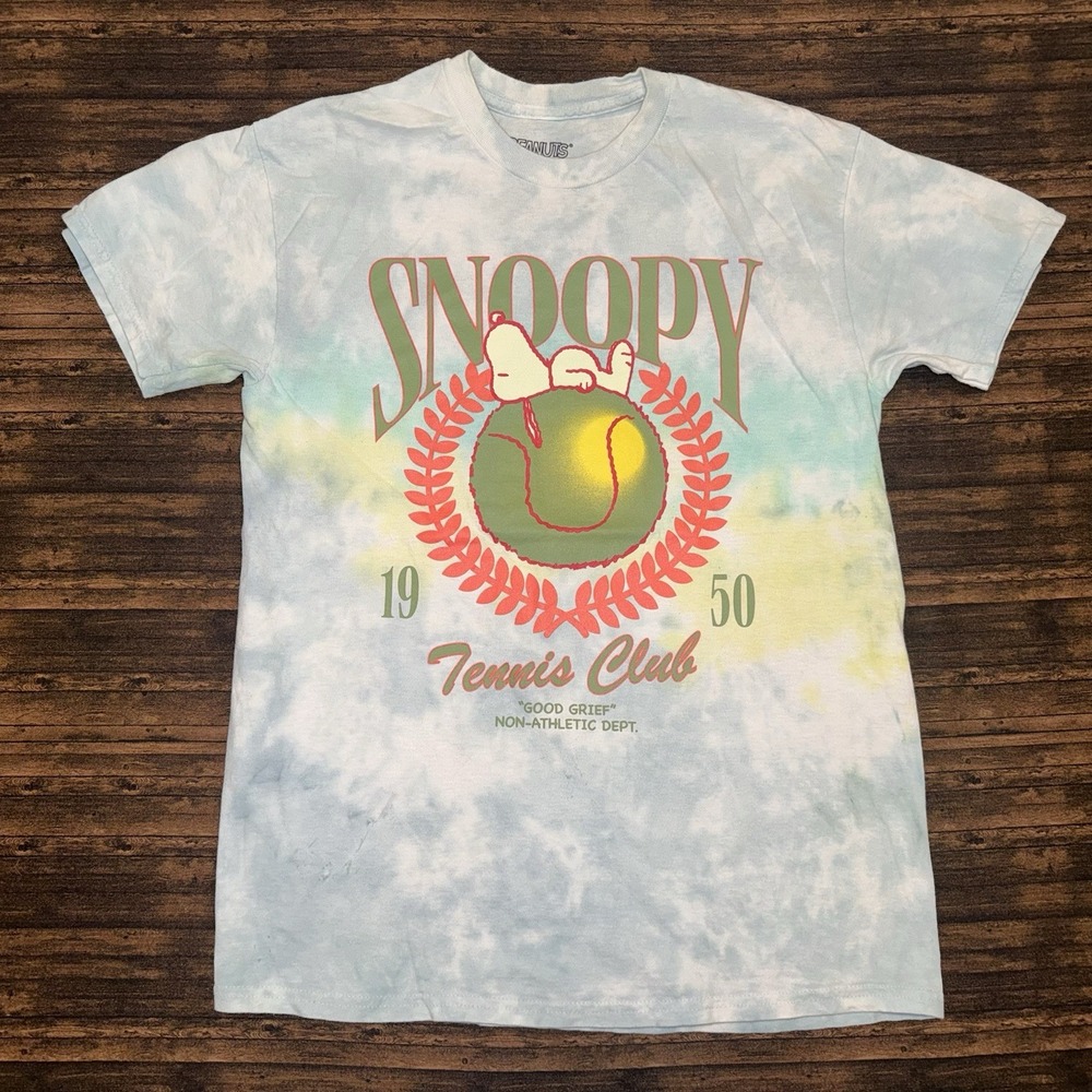 Peanuts Hybrid Snoopy Tennis Club 1950 Good Grief Non Athletic Club Men's M